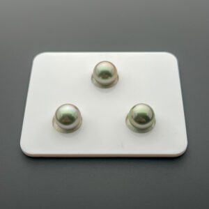 8.9 mm Green Cherry Tahitian Pearl Trio Set (Top quality)
