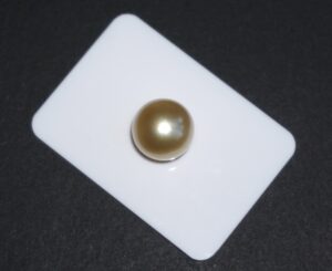 13-13.5 mm Loose Golden South Sea Pearls