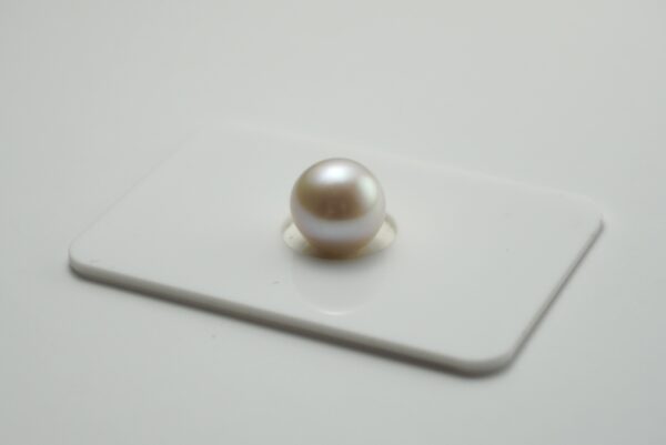 10-10.5 mm White Loose Freshwater Pearls