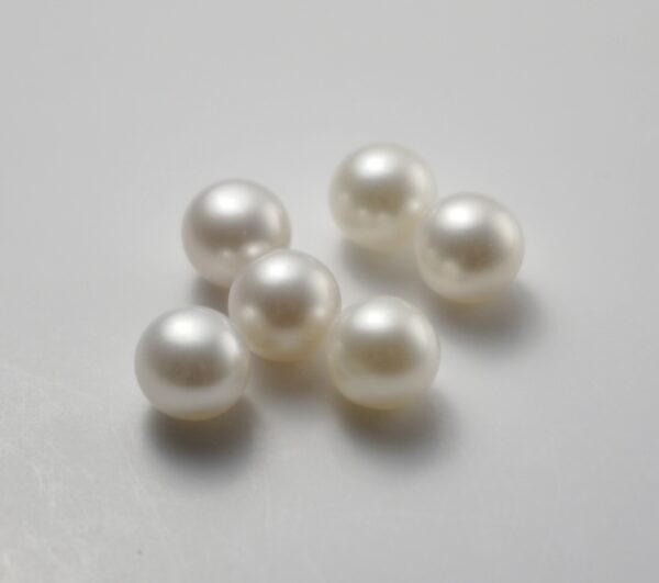 8-8.5 mm White Loose Freshwater Pearls