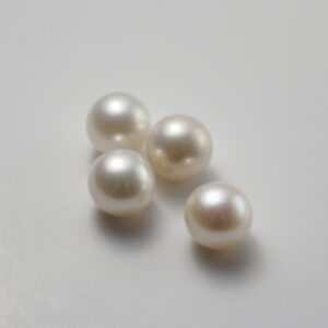 9-9.5 mm White Loose Freshwater Pearls