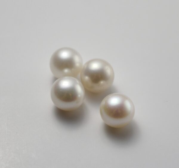 9-9.5 mm White Loose Freshwater Pearls