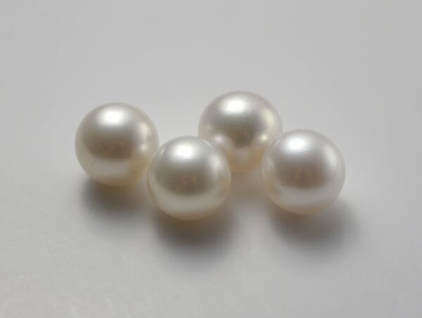 11.5-12 mm White Loose Freshwater Pearls