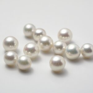 Akoya pearls