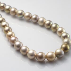 11-12 mm Metallic Nucleated Freshwater Pearl strand