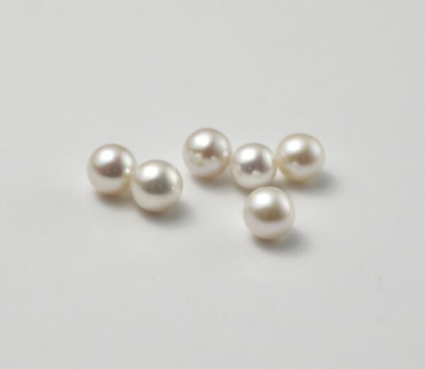 5-5.5 mm Loose Freshwater Akoya pearls