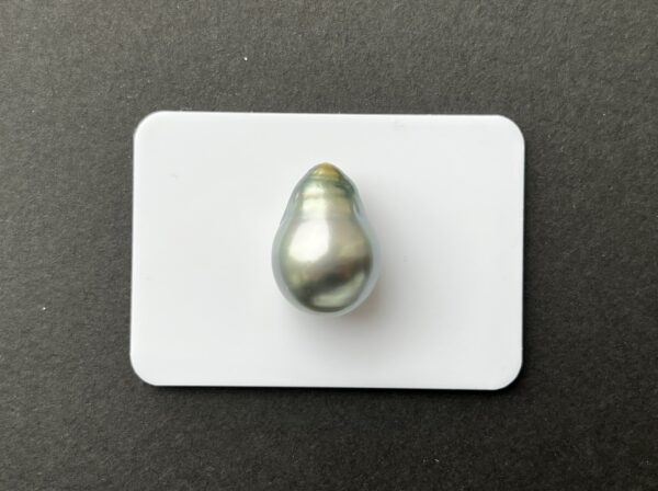 13.4 mm Silver Semi-Baroque Tahiti Pearls