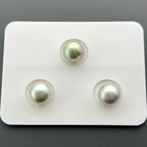 9-9.5 mm Trio Set Tahitian Pearls (Soft Green)