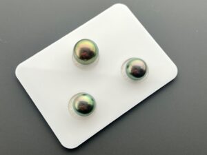 11.40+9.7 mm*2 Trio Set Tahtian pearls (Peacock )